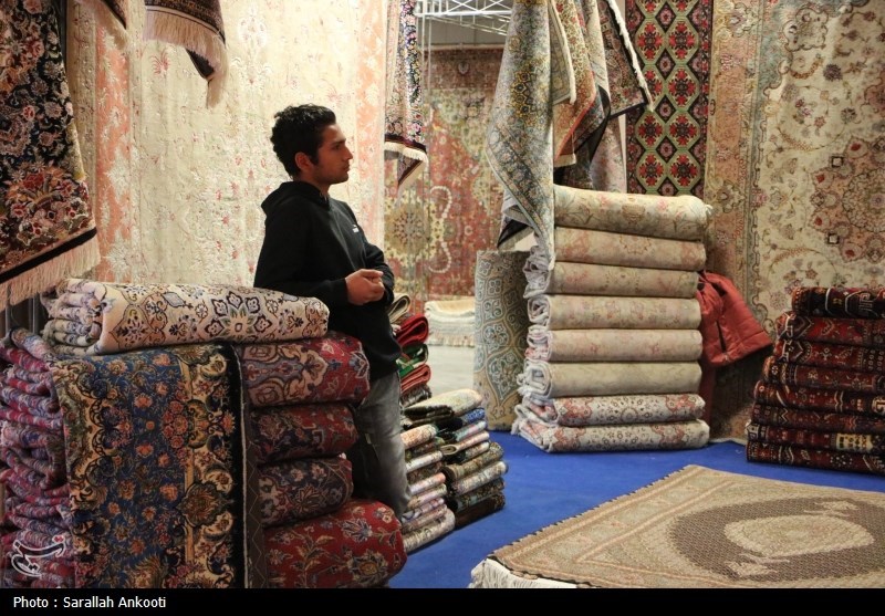 روایت تسنیم از مصائب ‌قالیبافان/ سود در جیب دلالان/ دستمزدی که کفاف یک لقمه نان شب را هم نمی‌دهد!‌