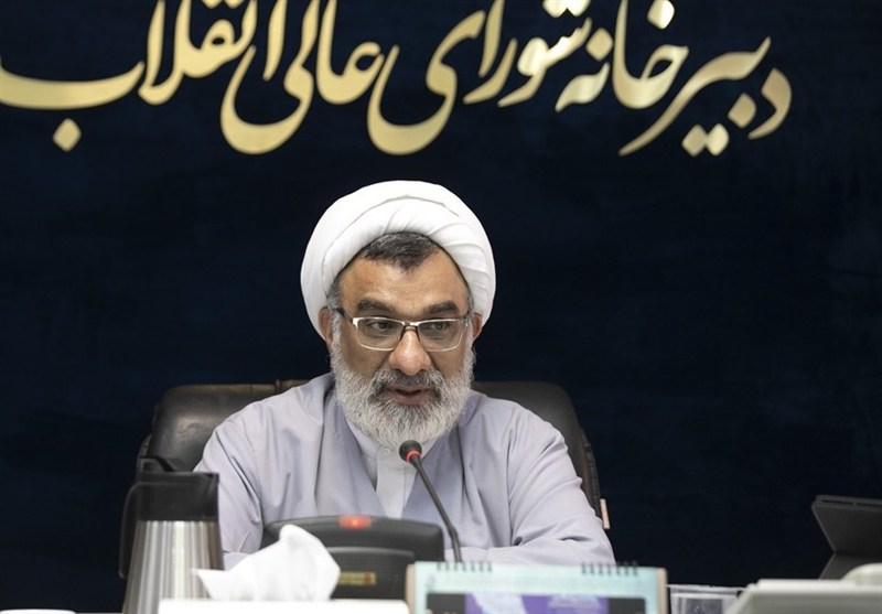 خسروپناه: مصوبه تأثیر معدل در کنکور تغییر نمیکند/ موانع برگزاری گفتگوهای آزاد اندیشی