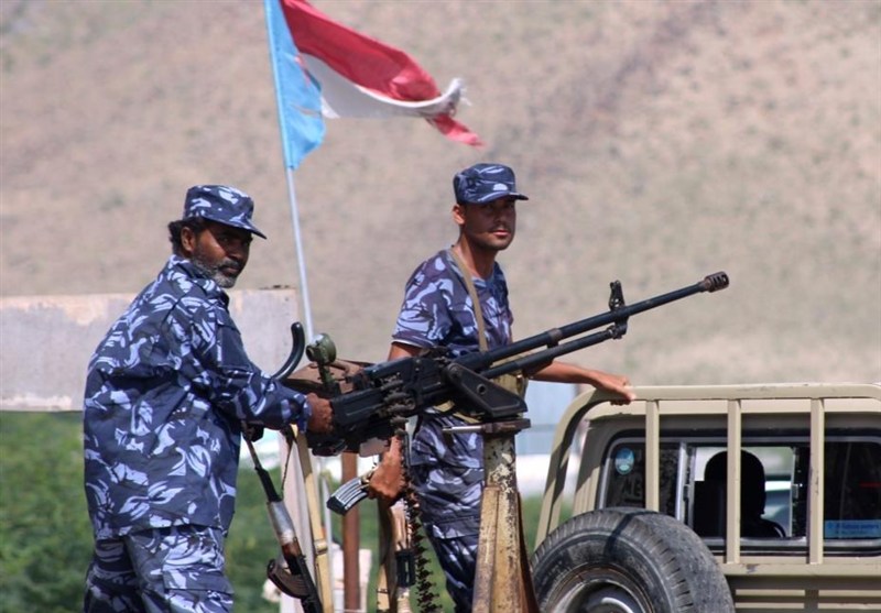 نقشه آمریکا برای شعلهورکردن دوباره جنگ یمن/ تماس تلفنی روبیو با بنزاید چه بود؟