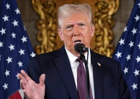 ترامپ: آمریکا نفتکش‌های توقیف‌شده ونزوئلایی را نگه می‌دارد