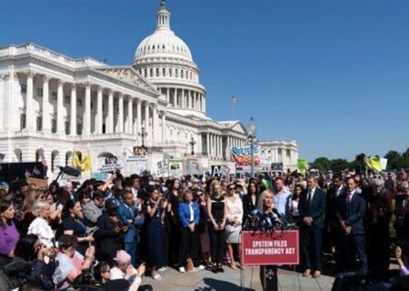 قربانیان پرونده اپستین خواستار پاسخگوکردن دادگستری آمریکا شدند