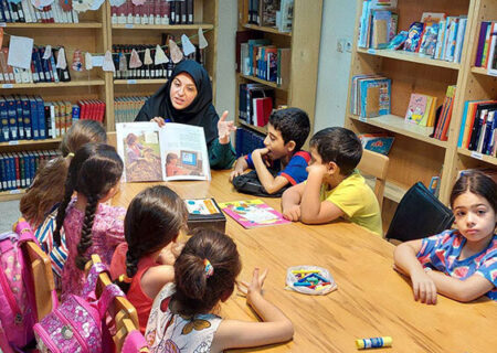 ۵۱ اثر برگزیده به بیست‌وهفتمین جشنواره استانی قصه‌گویی ایلام راه یافت