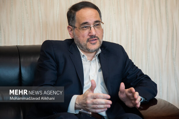 نگاهداری: فضیلت و شرافت دو خصلت حکمران موفق است