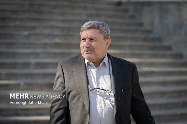 حضرتی : «احمدنیا» شکایت کرده و پیگیر است + فیلم