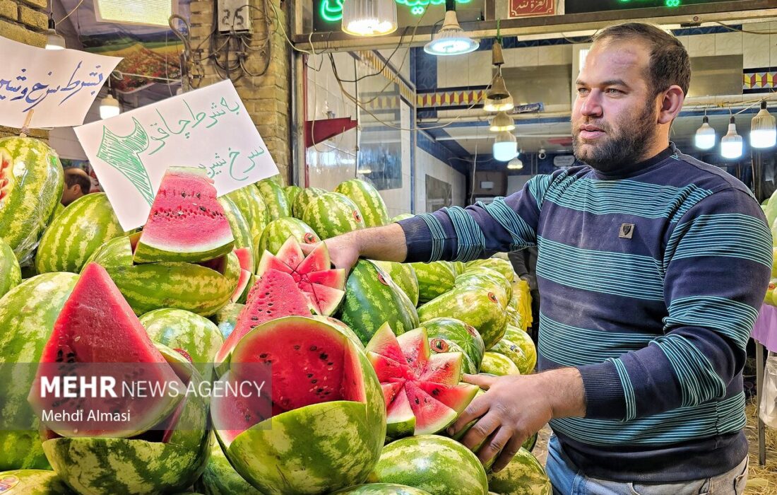 میوه یلدا روی دور تند گرانی؛ دلالها در میدان، نظارت در حاشیه