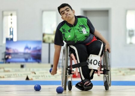 هنرمند دومین نقره بوچیا را به گردن آویخت/دست داودی به مدال نرسید