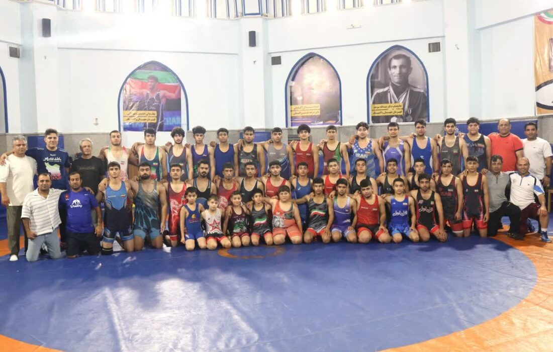 اردوی کشتی نوجوانان و جوانان استان بوشهر در جم برگزار شد