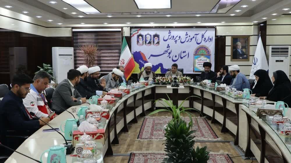 قادری:اعتکاف دانش‌آموزی برنامه‌ای اثربخش برای مقابله با جنگ شناختی است