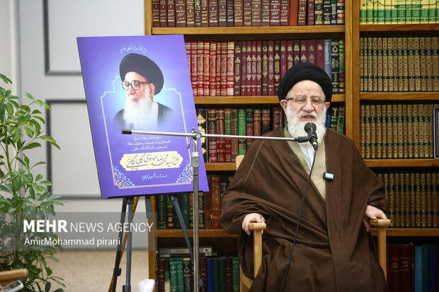 آیت الله گلپایگانی نگاه جامعی به نیازهای  مختلف جامعه اسلامی داشت