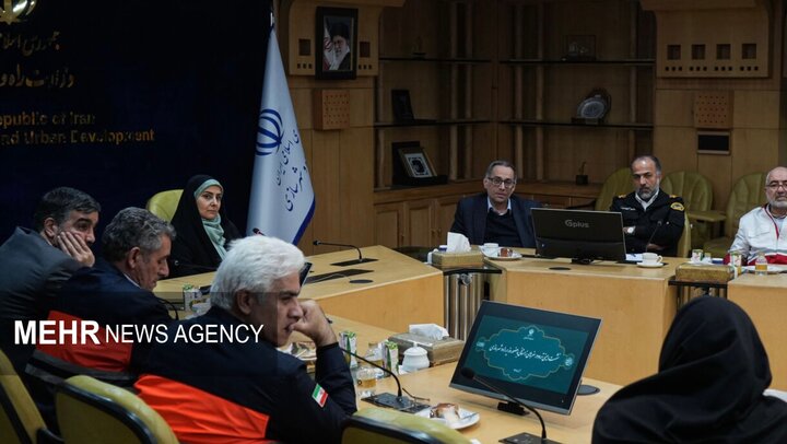 جلسه اضطراری وزیر راه در پی هشدار قرمز هواشناسی برای ۴ استان کشور