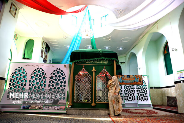 غبارروبی امامزاده زبیده خاتون همدان