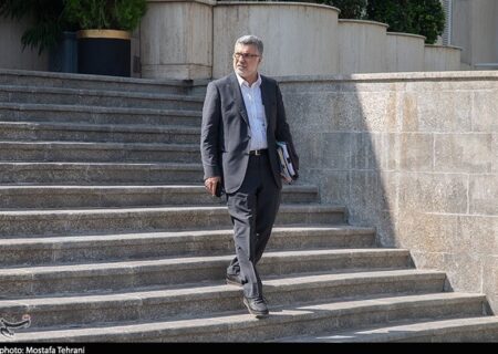 توضیح وزیر بهداشت درباره حوادث بیمارستان‌ ایلام