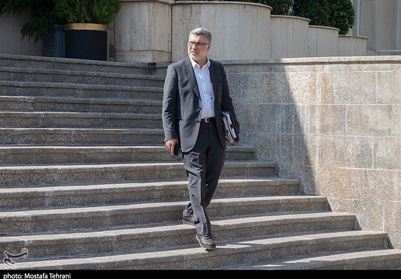 توضیح وزیر بهداشت درباره حوادث بیمارستان‌ ایلام