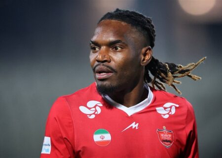 بیفوما: جدایی از پرسپولیس؟ قرارداد دارم و می‌مانم