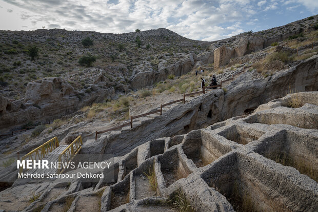 حسینی‌نیا: نقشه مدیریتی ثبت جهانی سیراف تدوین می‌شود