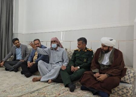 امام جمعه جاسک: دشمنی‌ها علیه انقلاب با ایستادگی مردم ناکام ماند